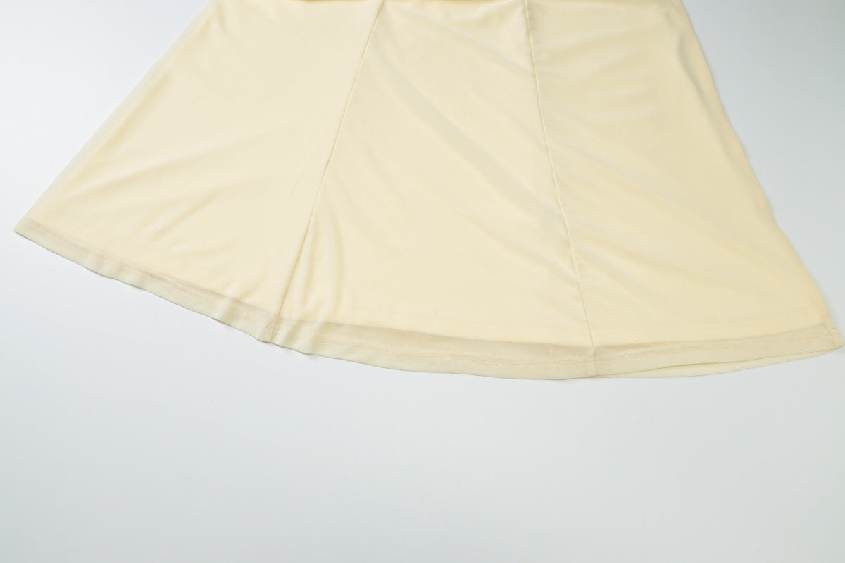Spring fashion new women's dress with a plunging and slit design, slim fit, pure color, elegant style