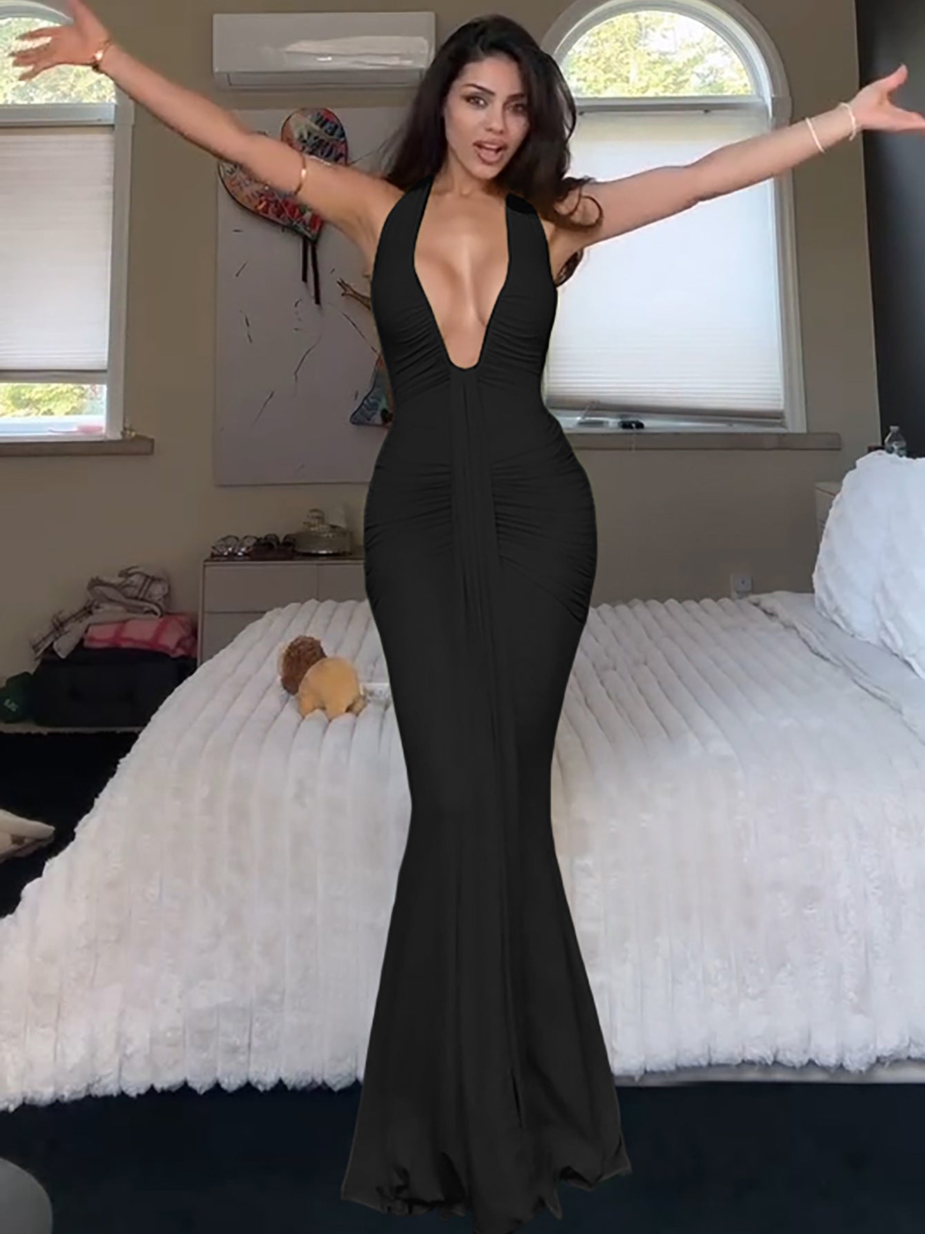 Sexy cut-out V-neck backless fitted pleated spliced strap-neckline dress for women