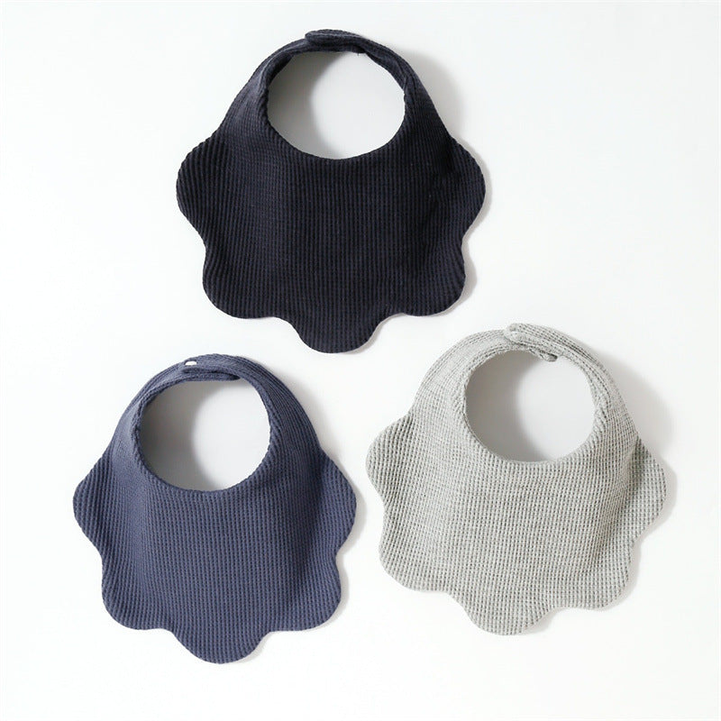 Pure cotton waffle-style water towel baby flower-shaped bib for summer 360-degree rotation newborn cover-up cute solid color