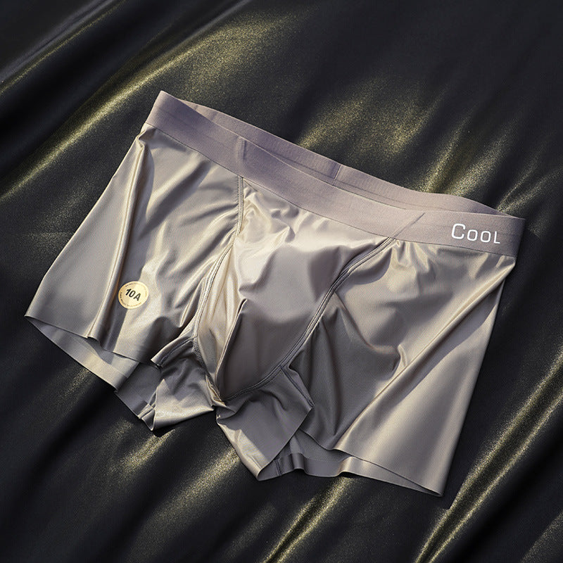 Antibacterial mulberry silk cooling underwear for men - smooth, shiny, luxurious, ideal choice for men.