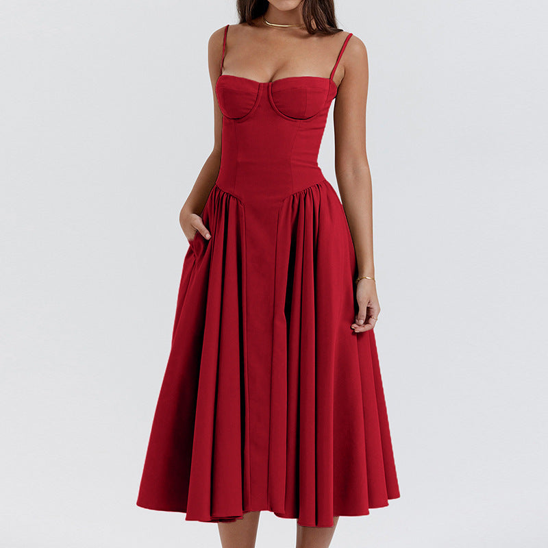 Summer off-the-shoulder dress in new style with a waistline, fashionable and sexy red strapless dress for women
