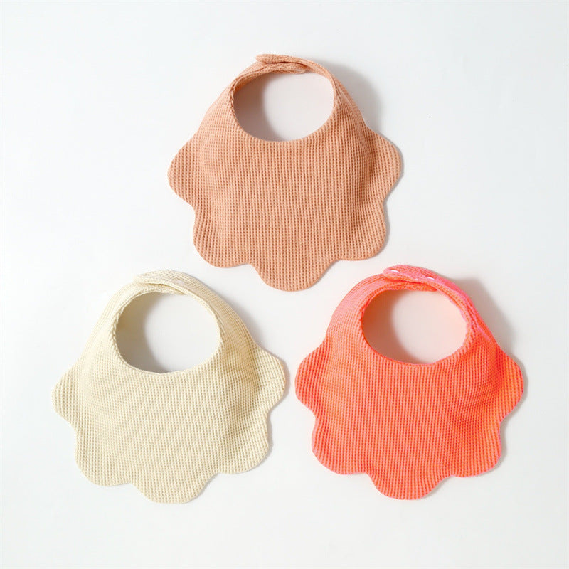 Pure cotton waffle-style water towel baby flower-shaped bib for summer 360-degree rotation newborn cover-up cute solid color