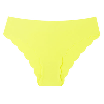 Plus-size panties, silk-like invisible women's seamless low-rise panties with wave edges and pure erotic nylon triangle bottoms