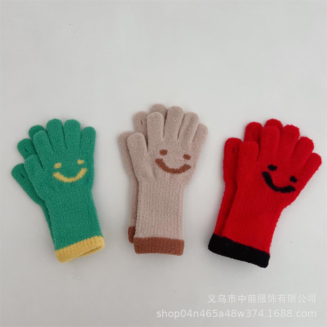冬季儿童可触屏长款笑脸拼色五指针织手套男女童宝宝保暖分指手套