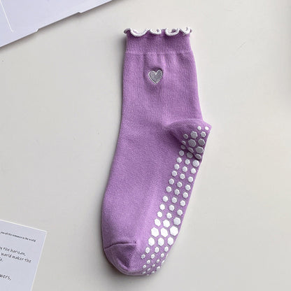 Yoga socks - Women's mid-calf tube socks for professional fitness, anti-slip, Pilates. Embroidered with love on the front. Suitable for sports on the floor.