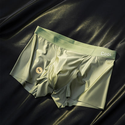 Antibacterial mulberry silk cooling underwear for men - smooth, shiny, luxurious, ideal choice for men.