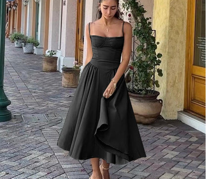 Summer off-the-shoulder dress in new style with a waistline, fashionable and sexy red strapless dress for women