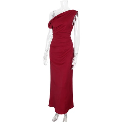 Women's fashionable asymmetric single-shoulder elegant cinched-waist French-style dress for long women's skirts with high-quality texture and luxurious feel