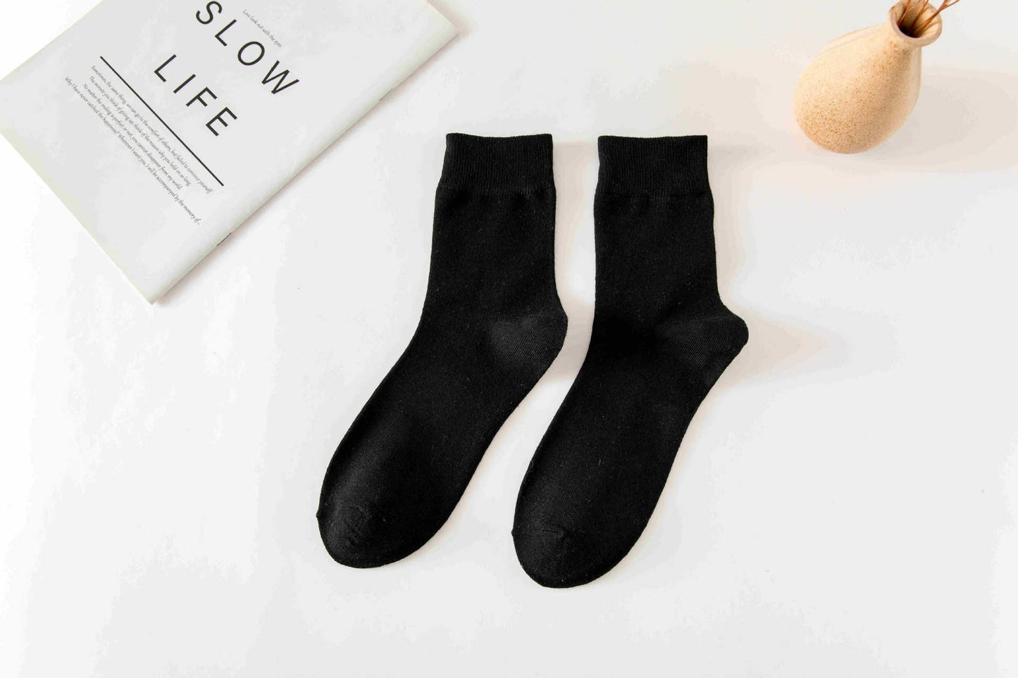 Spring, Autumn and Winter Men's Solid Color Cotton Mid-Calf Socks with High Elasticity Men's Wearable Socks