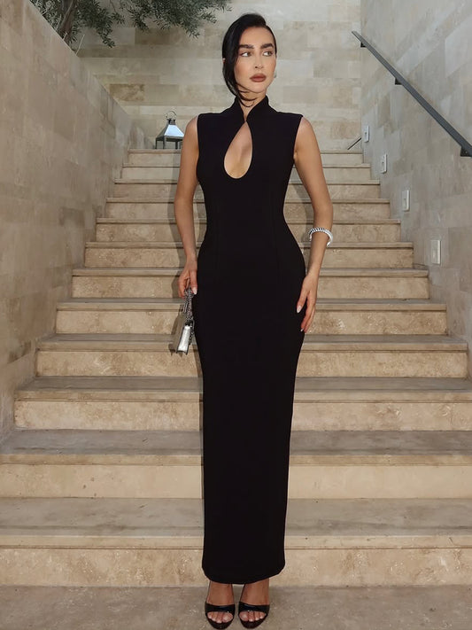 Front-cut open-knit dress with winter fashion back-slit design