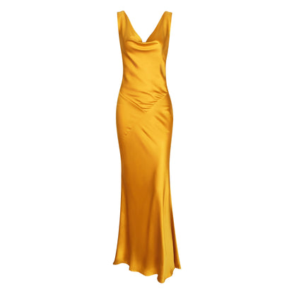 Women's sexy backless evening dress for formal events - a fitted backless dress with a high-end and elegant design.