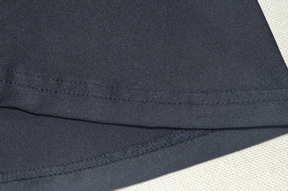 Women's fashionable solid-color dress with a slanting collar, revealing a single shoulder, sleeveless and with an irregular shape Dress