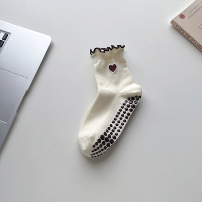 Yoga socks - Women's mid-calf tube socks for professional fitness, anti-slip, Pilates. Embroidered with love on the front. Suitable for sports on the floor.