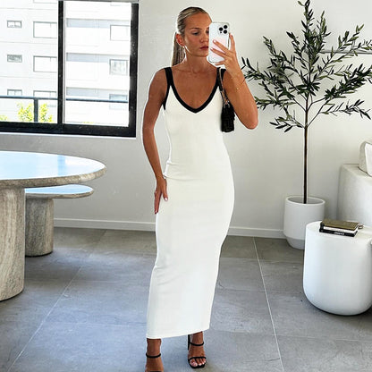 Women's summer V-neck backless fitted midriff-baring halter dress with a flared skirt