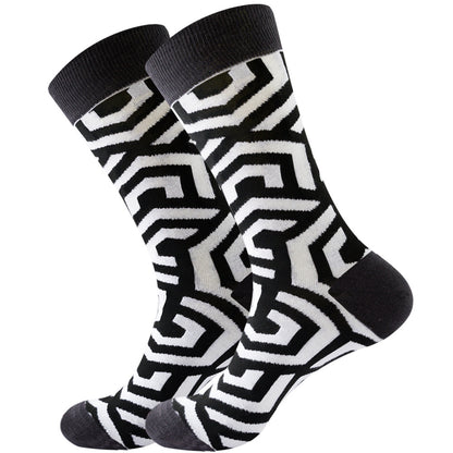 The same style striped men's and women's socks, trendy and colorful, for street wear, featuring a bold and unique design in mid-calf length.