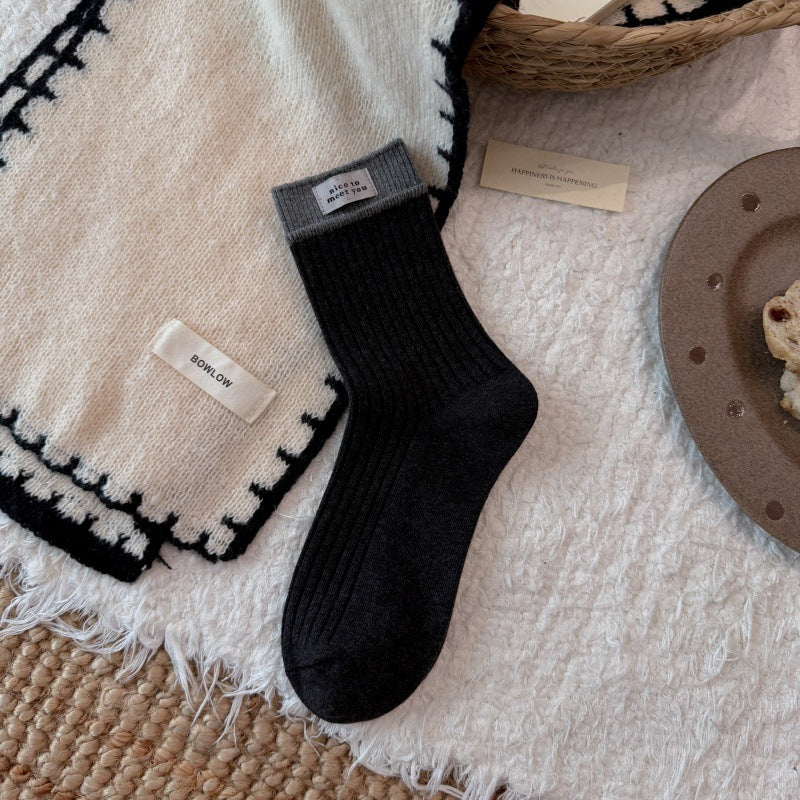 Fall new style women's multi-color ankle-length striped socks with rolled edges, double-needle cotton socks, pile socks with children's fabric labels, pile socks